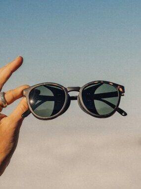 Sunski Tera Polarized Tortoise Sunglasses with Side Shields